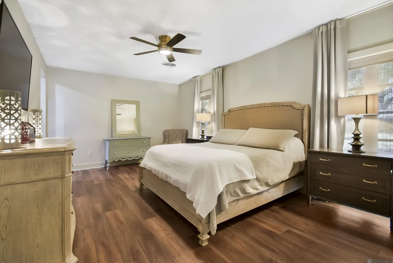 12030 Chester Dr - Photo 6 of 18