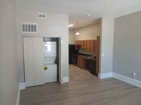 225 W Steins St #6 - Photo 1 of 1