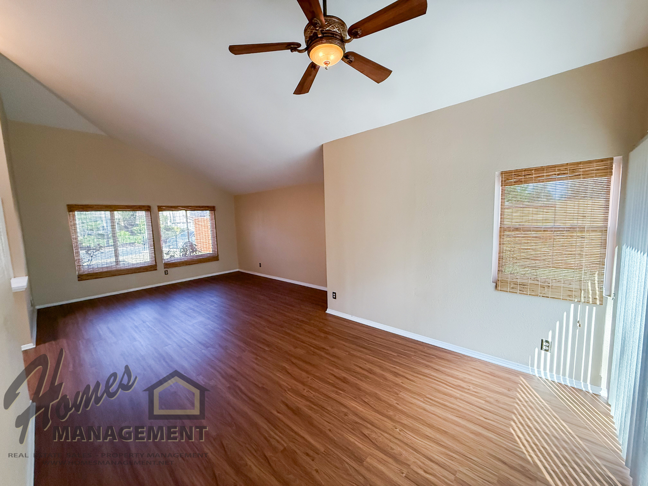 593 Silver Shadow Dr - Photo 3 of 28