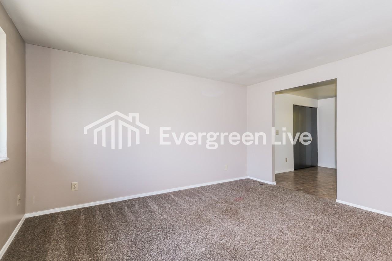 5313 Pollard Way - Photo 3 of 15
