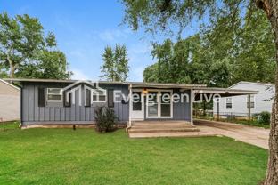8711 E 92nd Ter - Photo 1 of 1