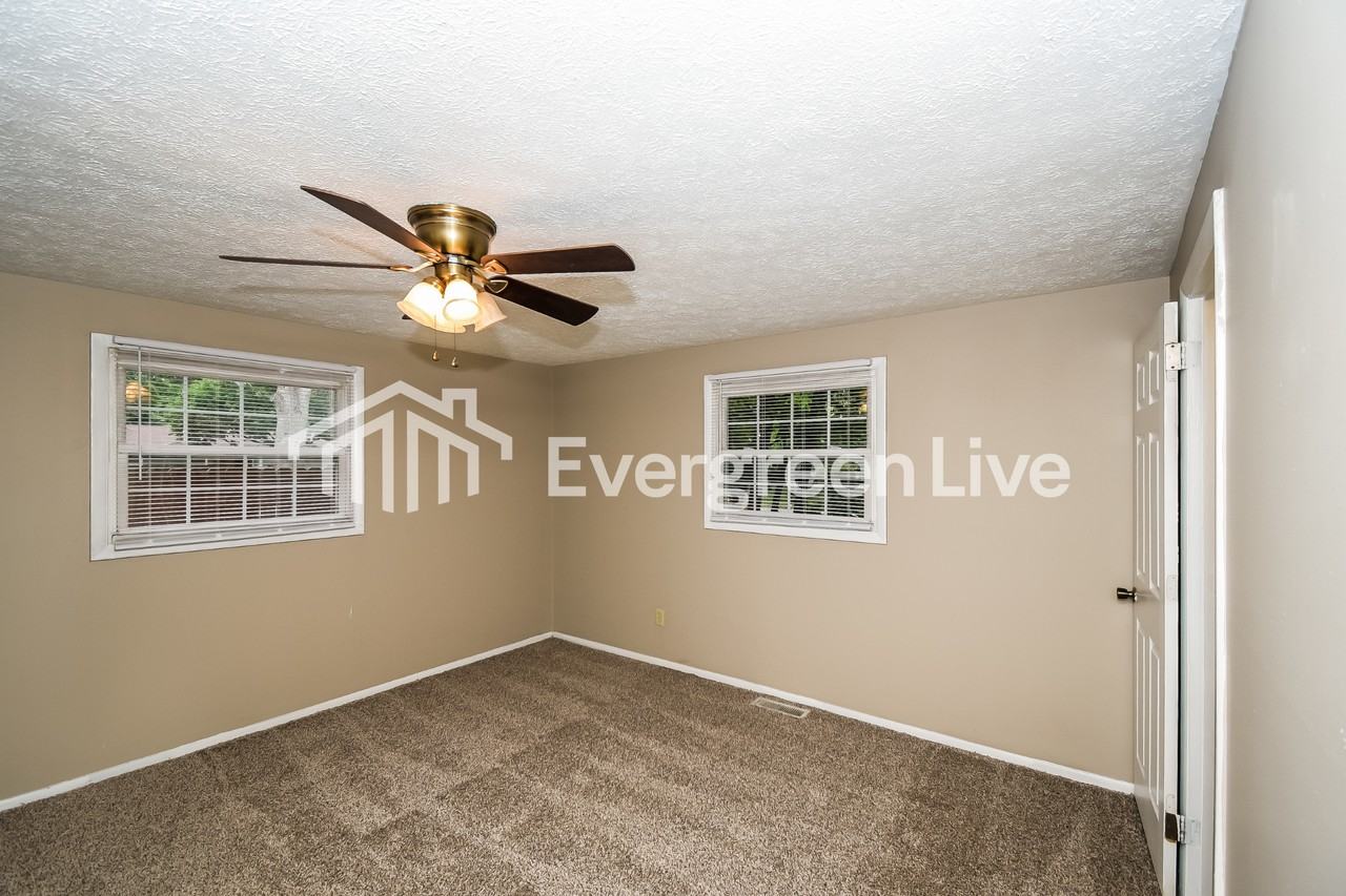 2022 Schwier Ct - Photo 7 of 15