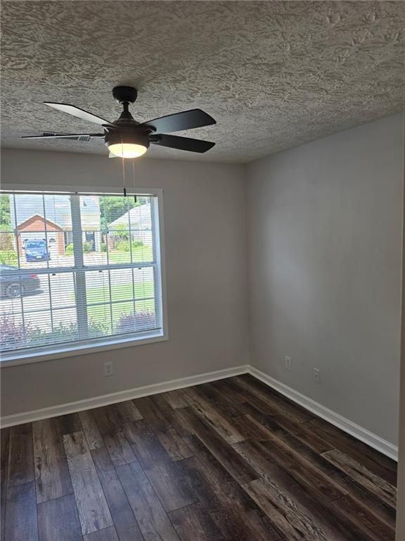 2736 Highland Rdg Nw - Photo 5 of 7