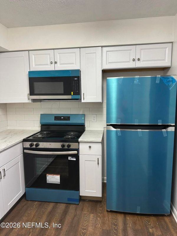394 Fortuna Ave ##A - Photo 6 of 10