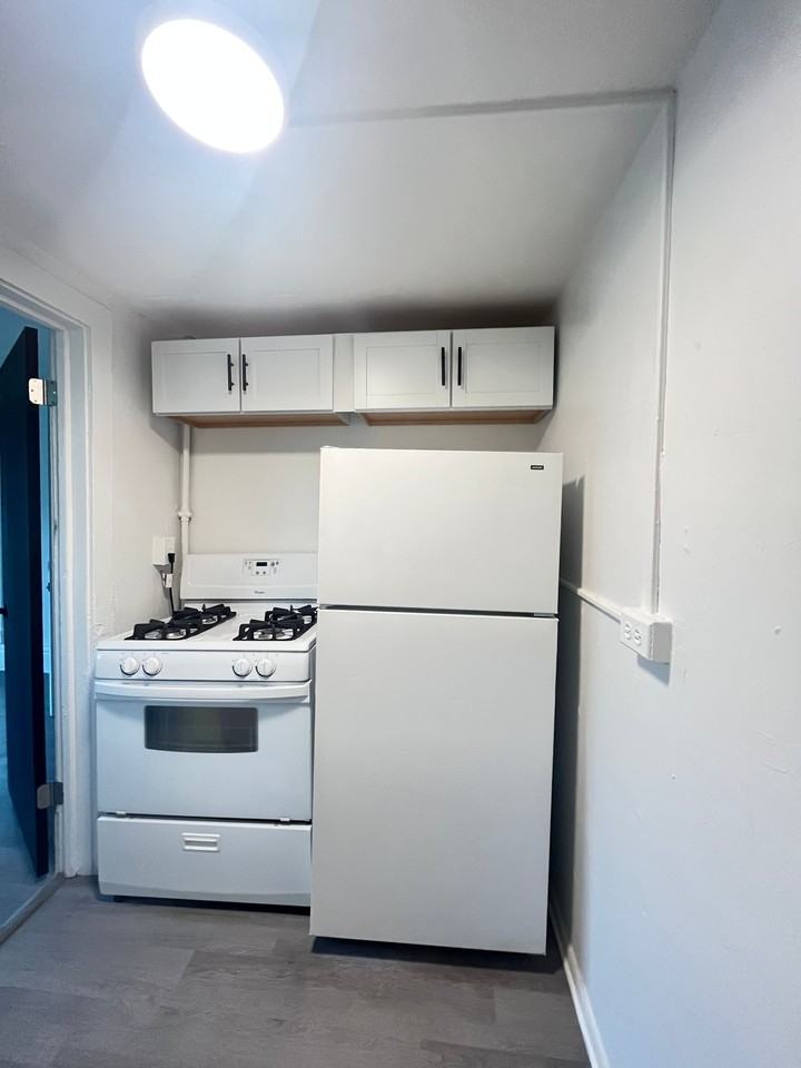 319 Franklin Avenue #3 - Photo 2 of 8