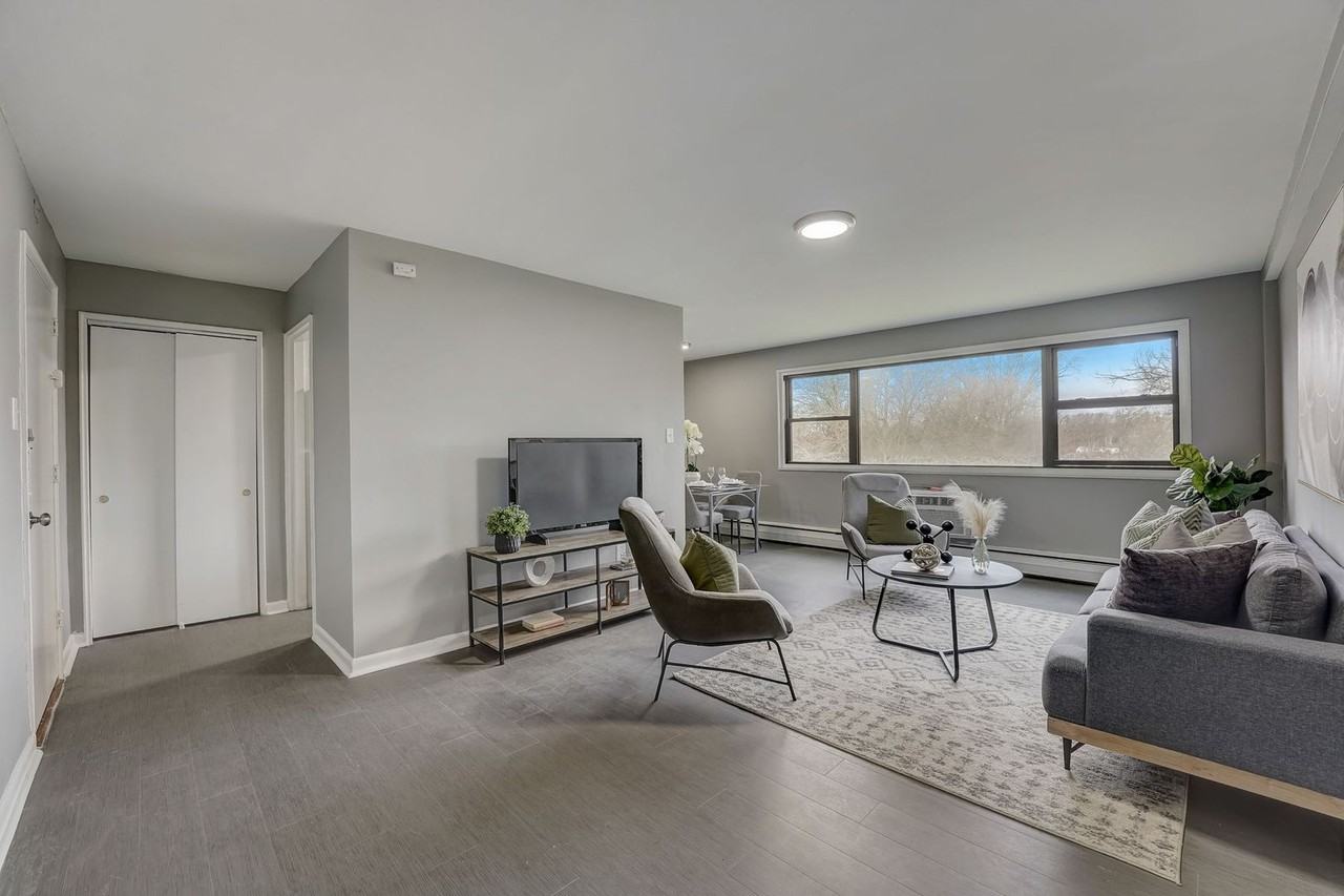 Woodbrook House Apartments - Photo 7 of 20