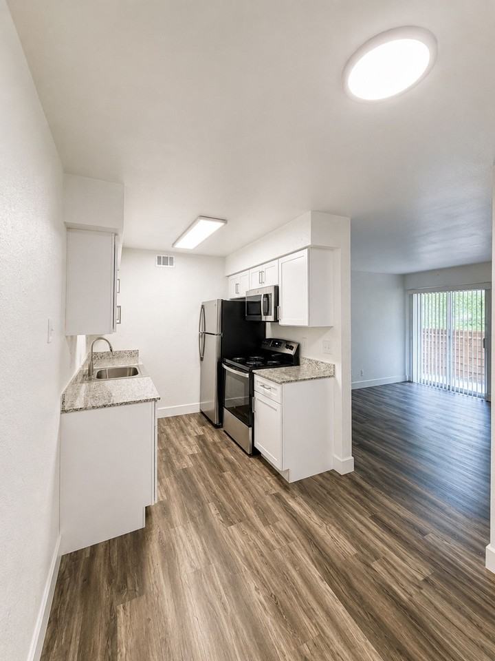 Cedar Lane Apartments - Photo 3 of 32