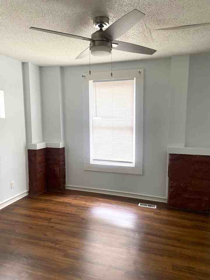1412 15th Street South - Photo 5 of 22