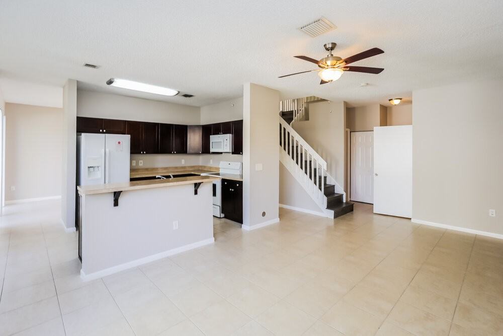 1213 Nw 159th Ln - Photo 7 of 17