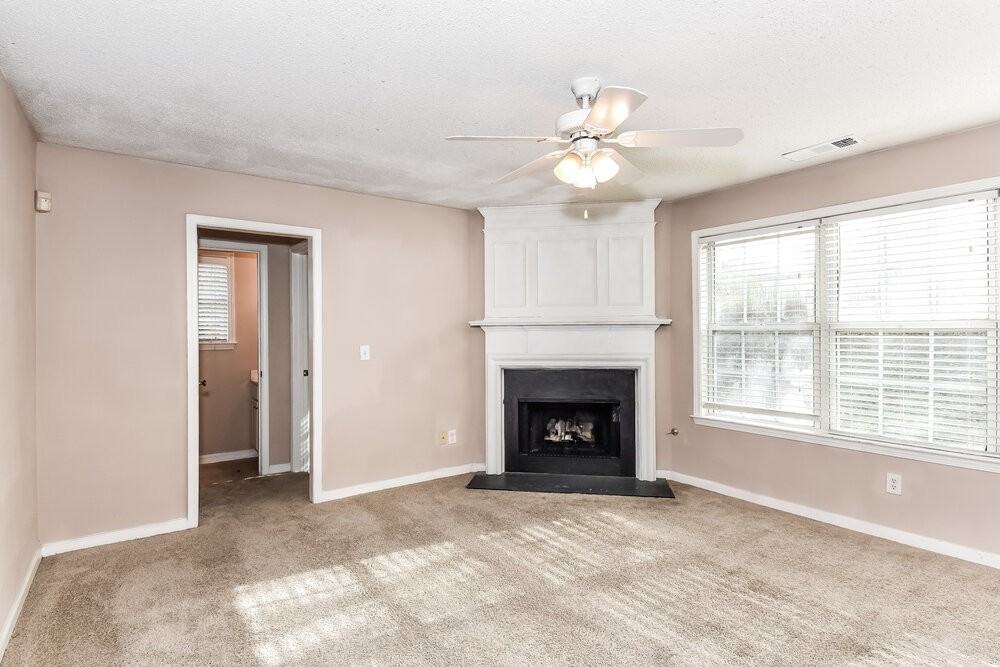 373 Bass Way Nw - Photo 6 of 17