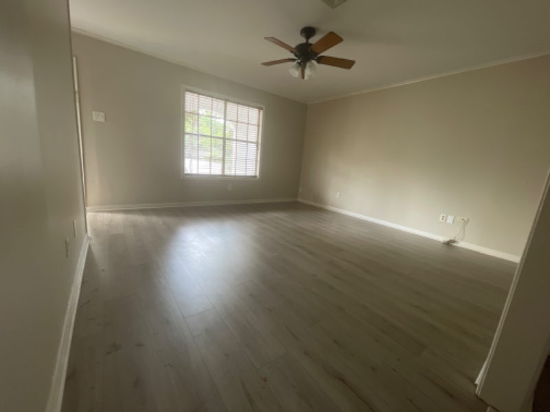600 E University Ave #6 - Photo 5 of 12