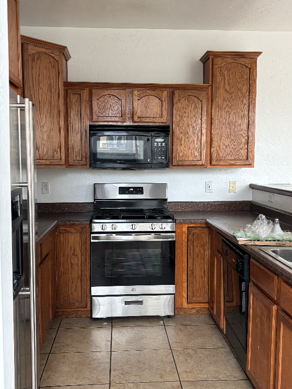 1520 E Helen Way - Photo 4 of 18