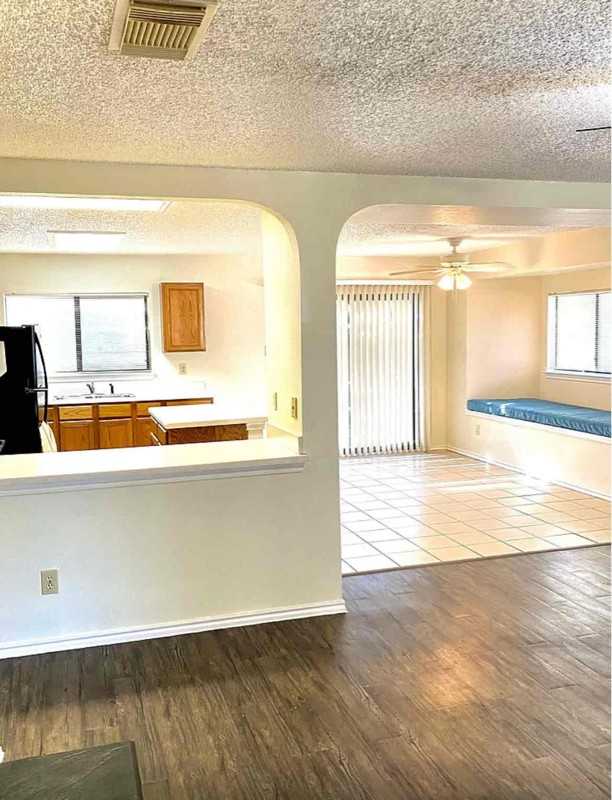 8006 Coral Meadow Dr - Photo 6 of 7
