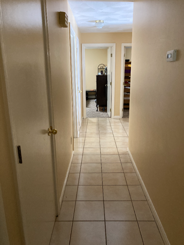 32 Vinton Ave - Photo 5 of 9