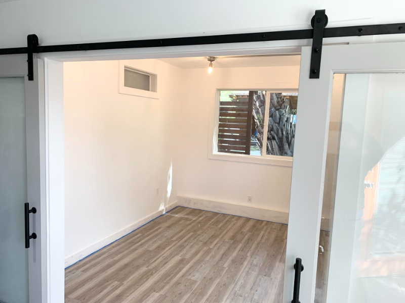 592 Silva Ave - Photo 4 of 19