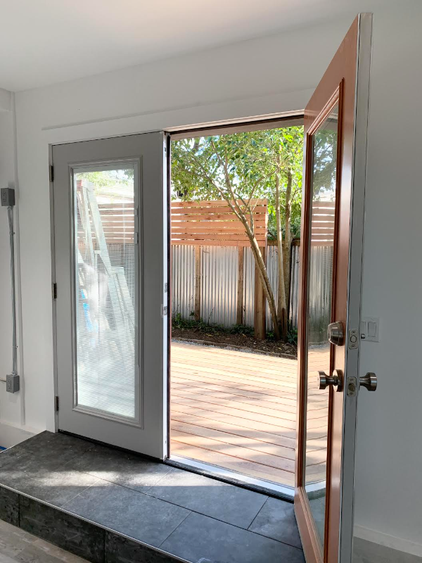592 Silva Ave - Photo 6 of 19