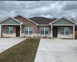 featured image of 3224 Belmont Dr #B