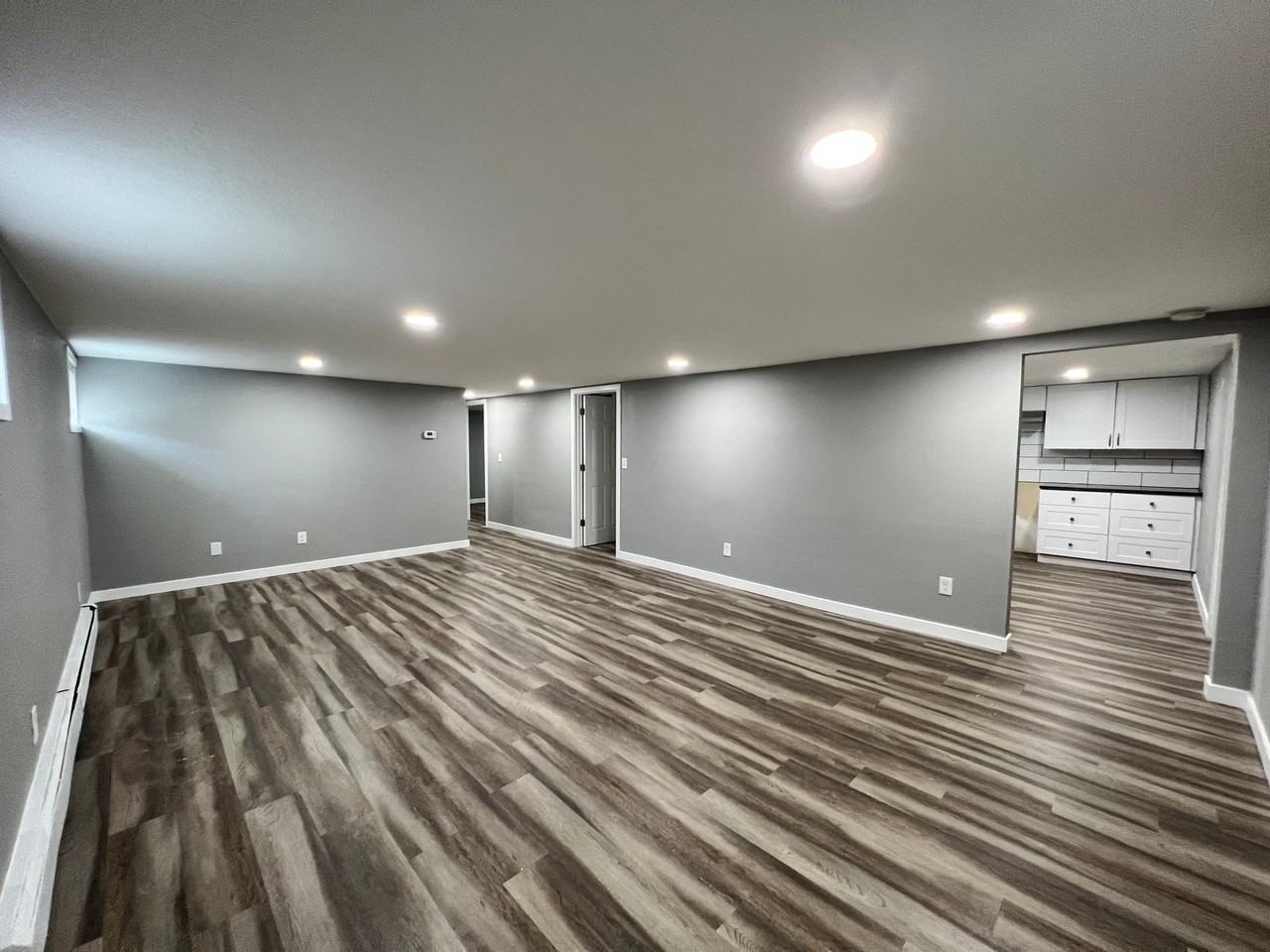 603 18th St #B - Photo 2 of 18