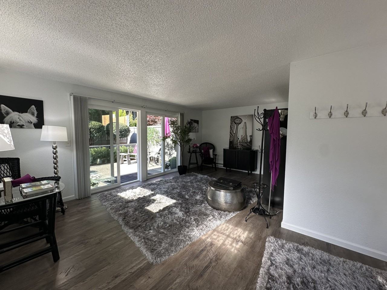 838 Phoenix St Ne - Photo 6 of 25