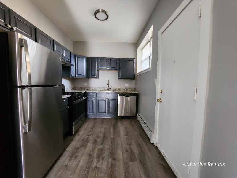 5657 W Washington Blvd #2S - Photo 5 of 13