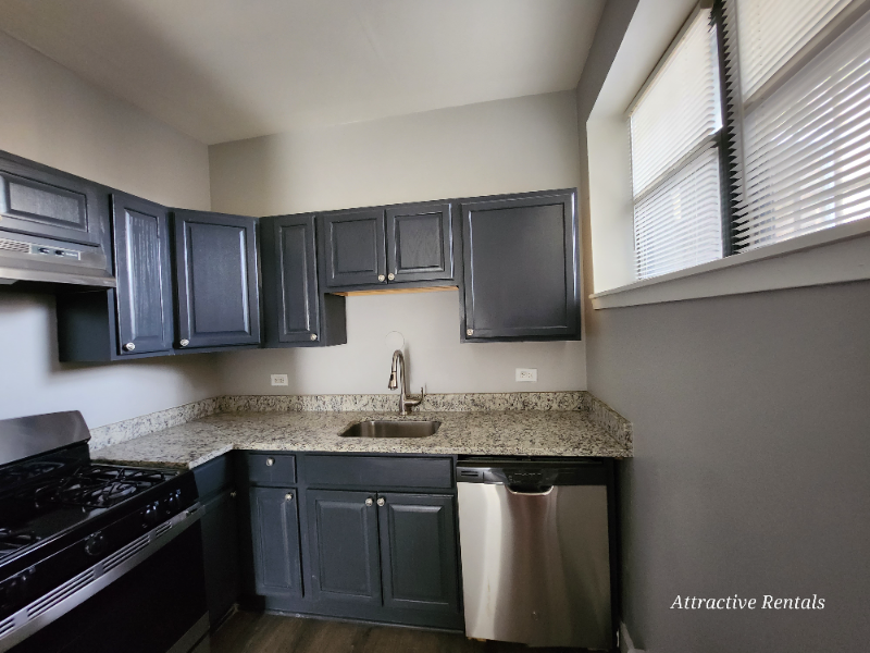 5657 W Washington Blvd #2S - Photo 6 of 13