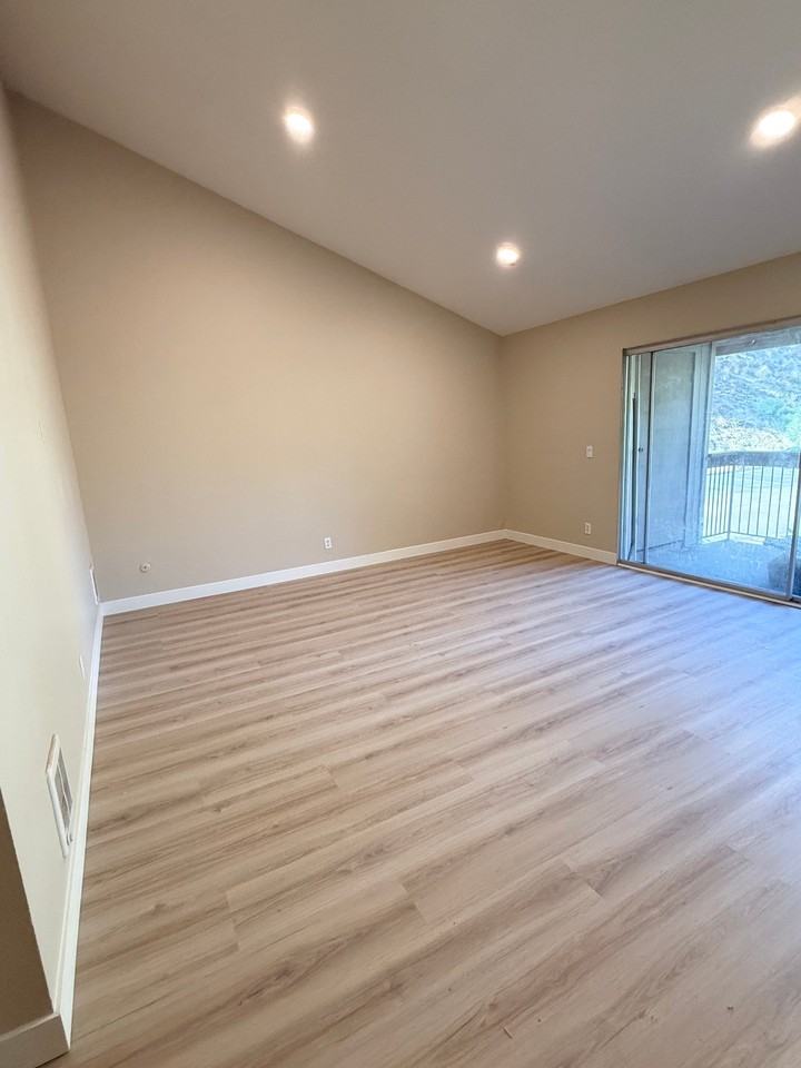 5472 Adobe Falls Rd #12 - Photo 3 of 15