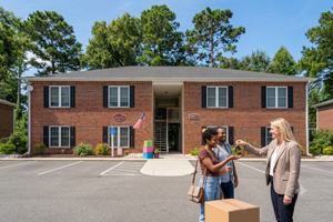 featured image of 3699 Claypond Rd