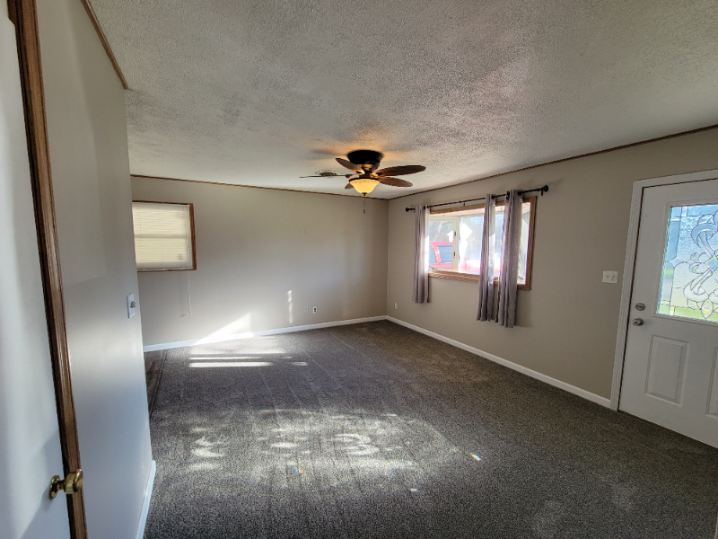 3332 Buckner St - Photo 4 of 20