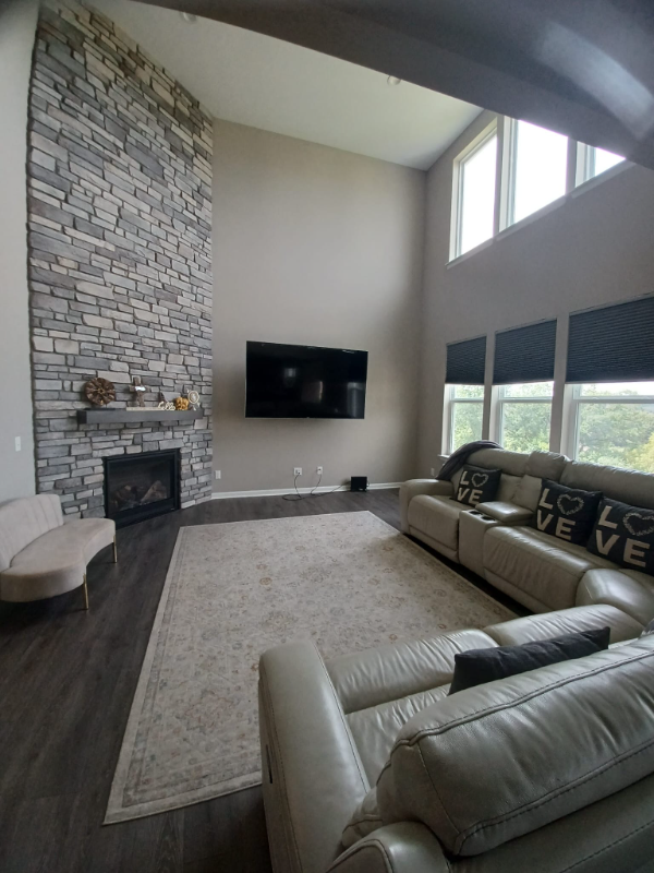 9876 Ambrose Rd - Photo 6 of 50