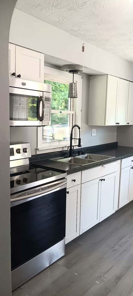 12 North St - Photo 7 of 9