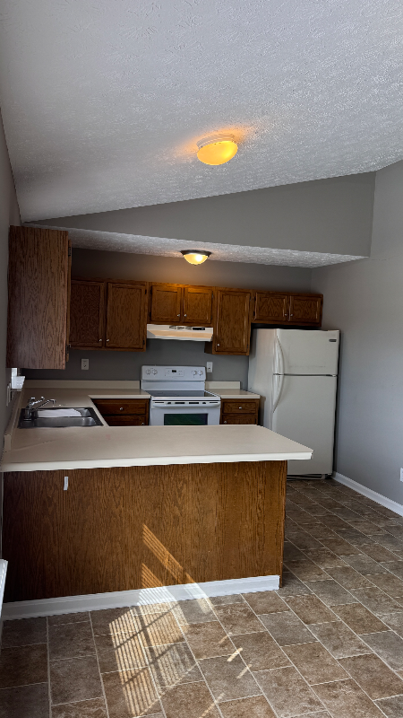 336 Fox Harbour Dr - Photo 6 of 15