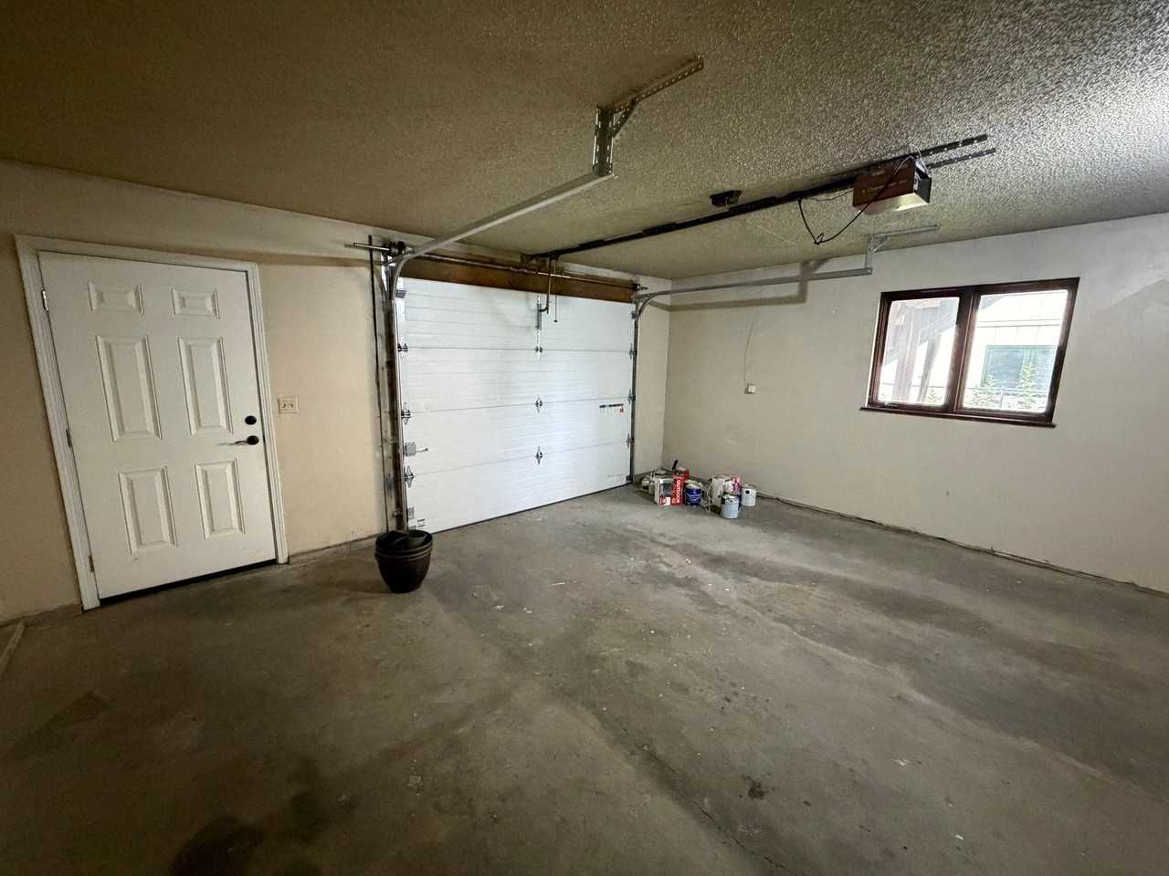 305 Cindy Dr #A - Photo 3 of 19