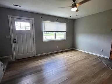 2343 Shawnee Dr - Photo 5 of 30
