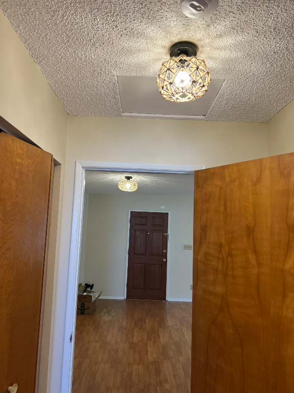 504A E Valencia Ave #A - Photo 3 of 10