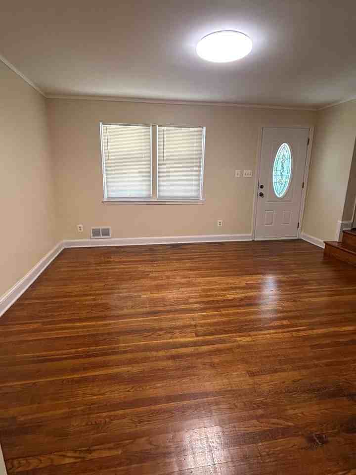 864 Benninghaus Rd - Photo 3 of 15