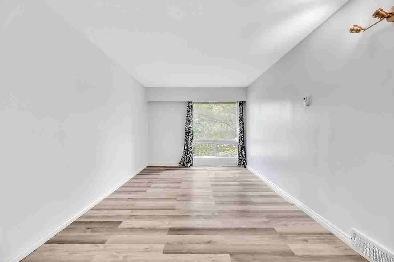 24 Taft Crescent - 1 - Photo 6 of 19