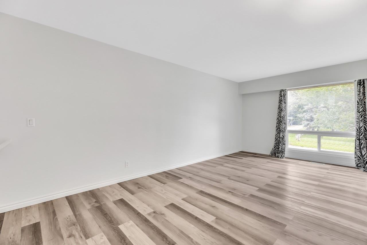 24 Taft Crescent - 1 - Photo 7 of 19