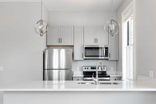 2416 Jefferson Ave - Photo 1 of 1
