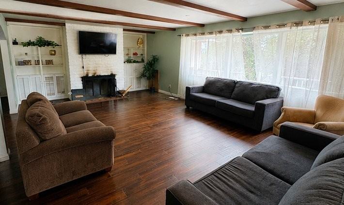 14530 Warren Ave - Photo 2 of 5