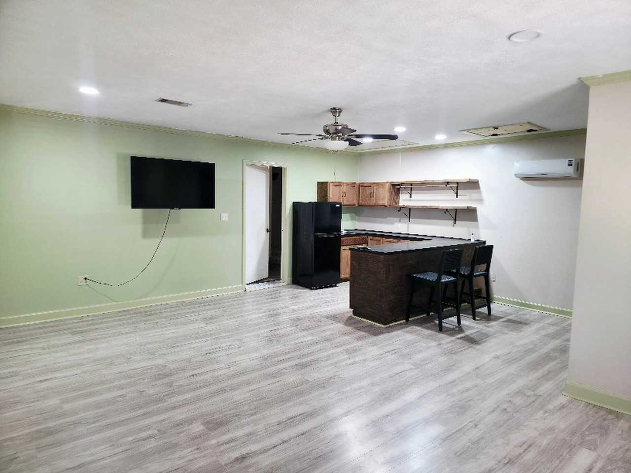 524 W Pine Needle Ct #B - Photo 4 of 5