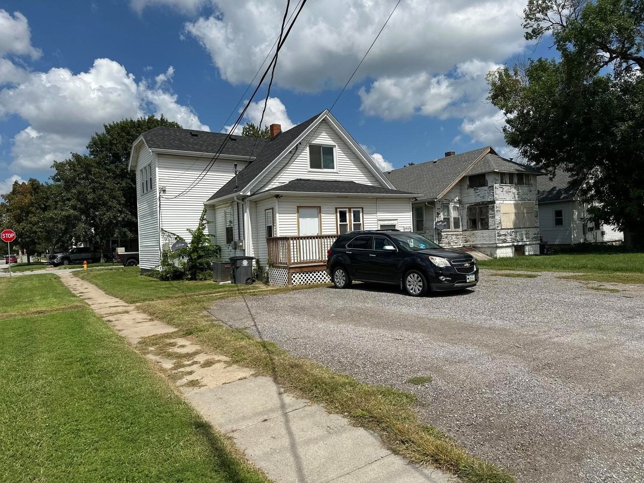 2937 Avenue A - Photo 2 of 13