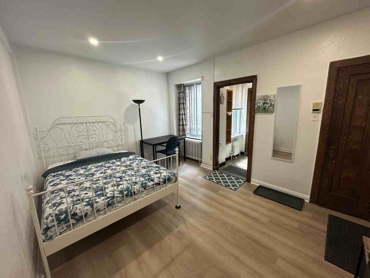 3440 Rue Aylmer — photo 1