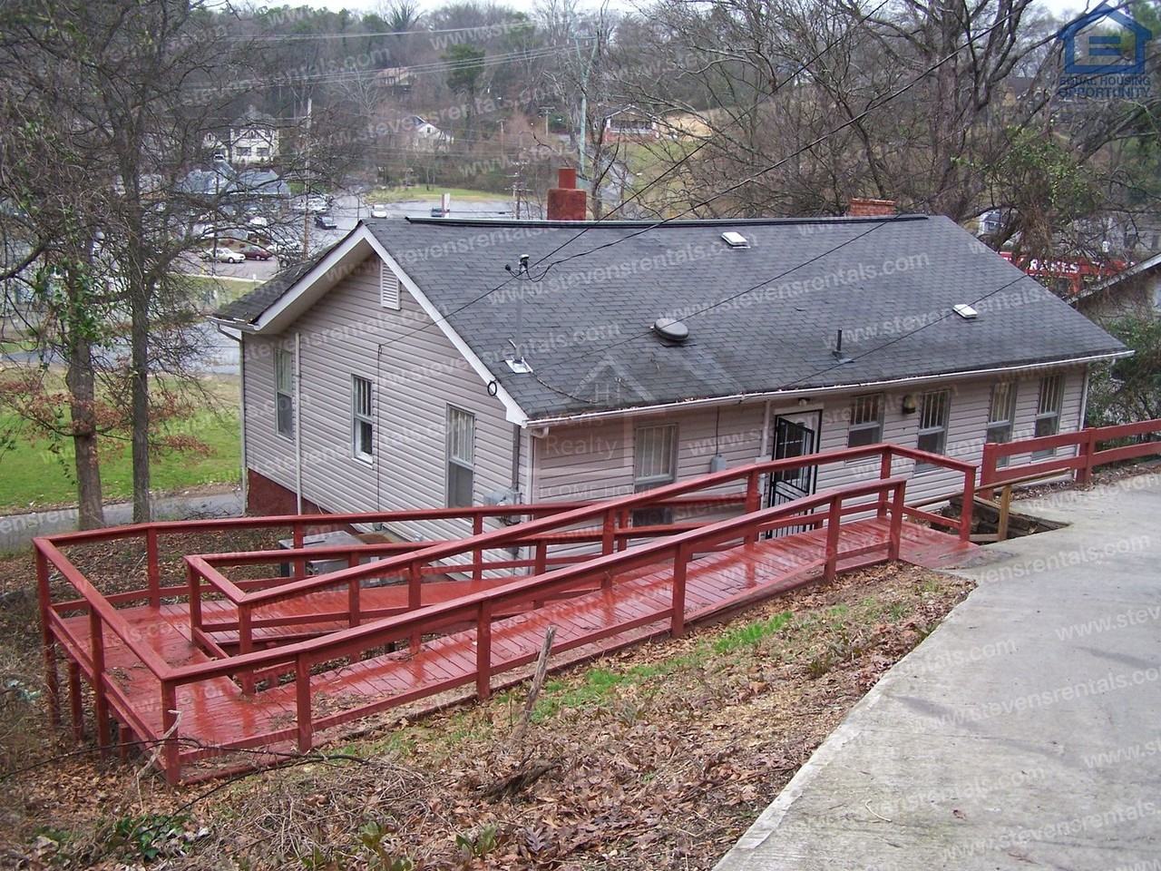 3810 Provence St - Photo 2 of 26