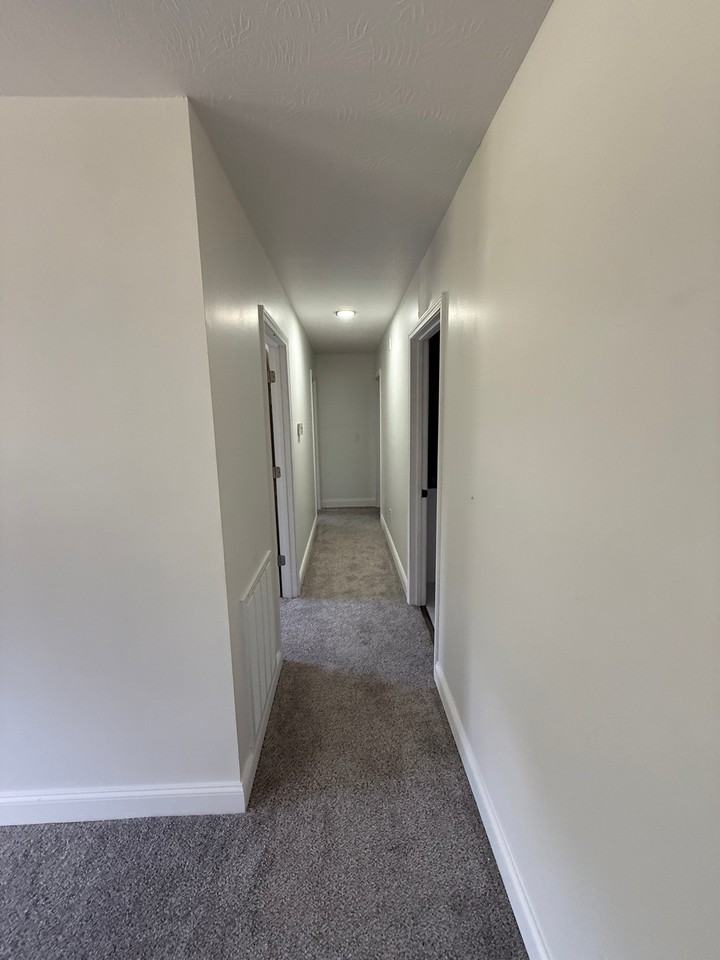 208 2nd St - Photo 2 of 9