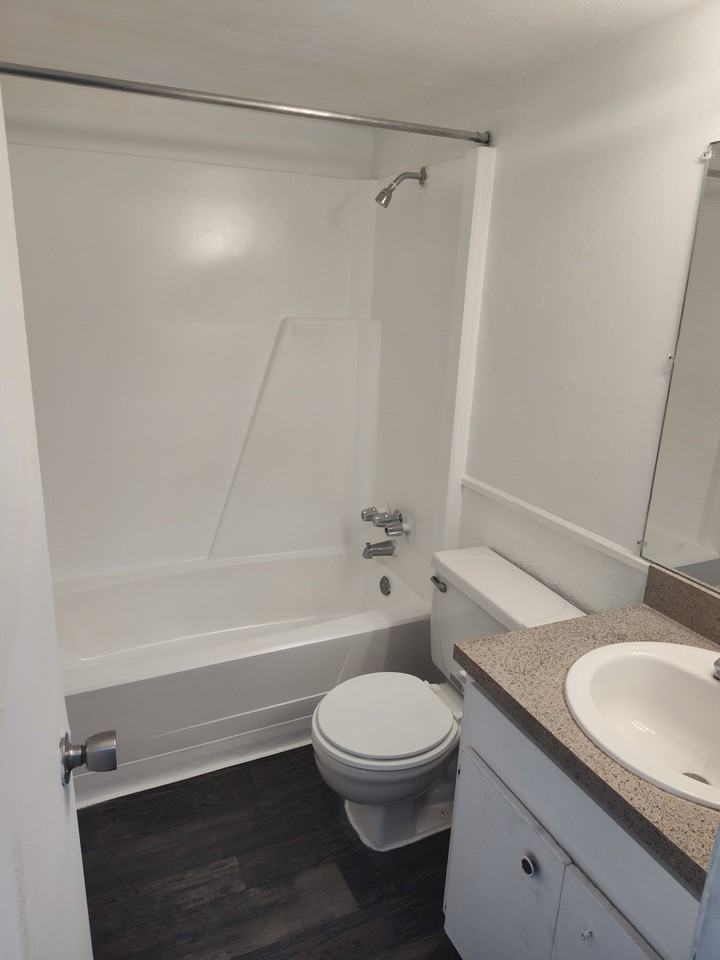 3215 Baird Ave #H51 - Photo 5 of 15
