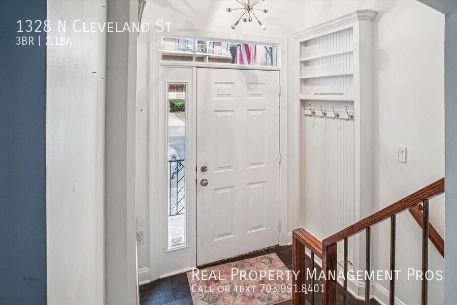 1328 N Cleveland St - Photo 2 of 38