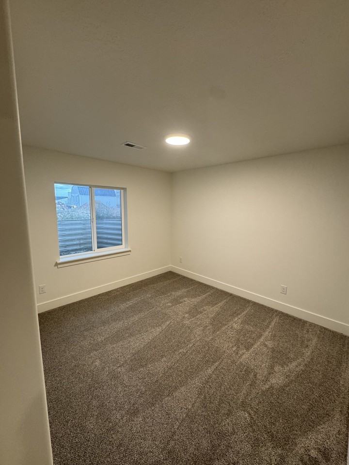 129 Se - Photo 7 of 12