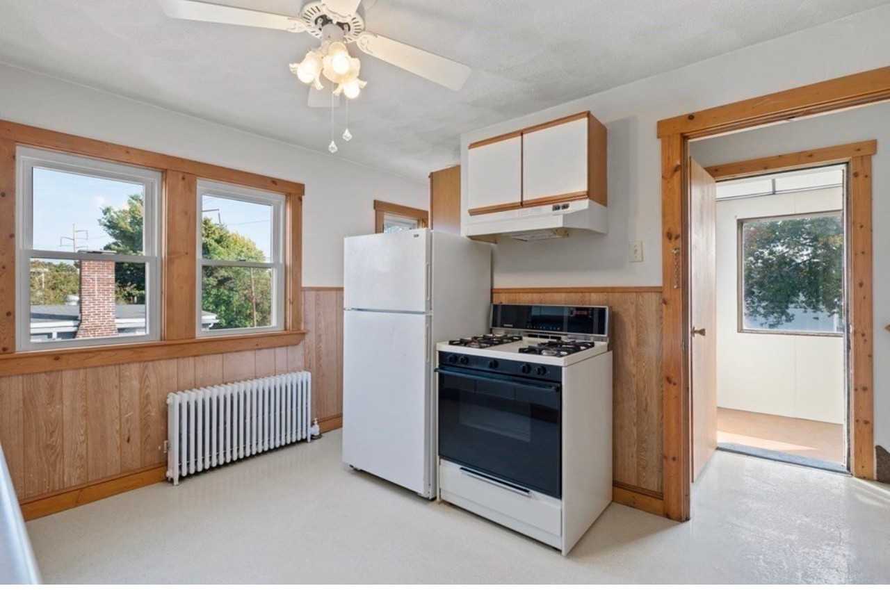 152 Oliver St #2 - Photo 2 of 16