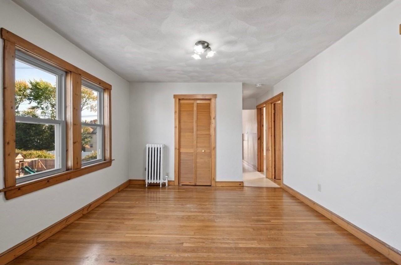 152 Oliver St #2 - Photo 3 of 16