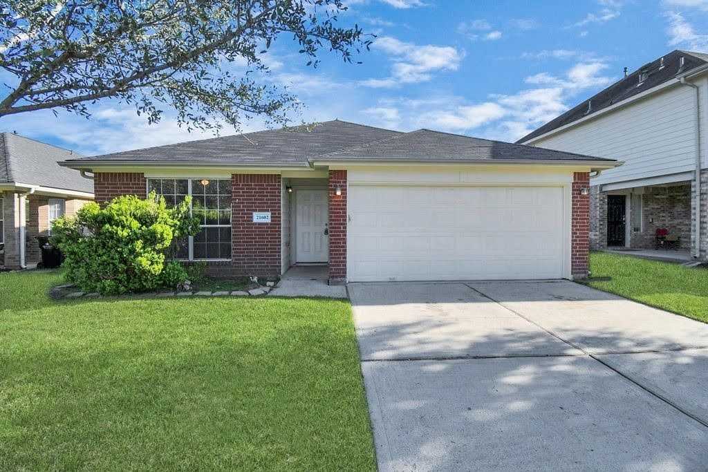 21513 Ornella Cir